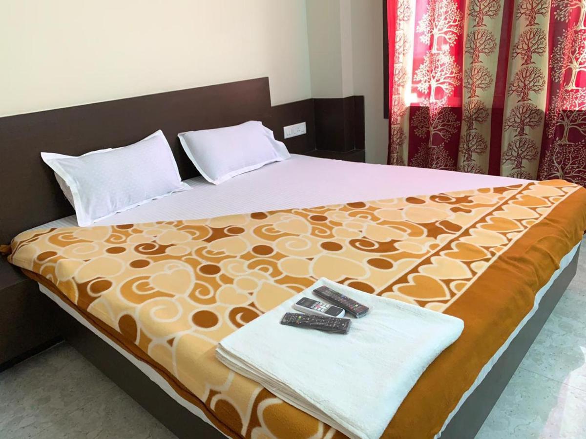 Strategic Inn Puri Bagian luar foto