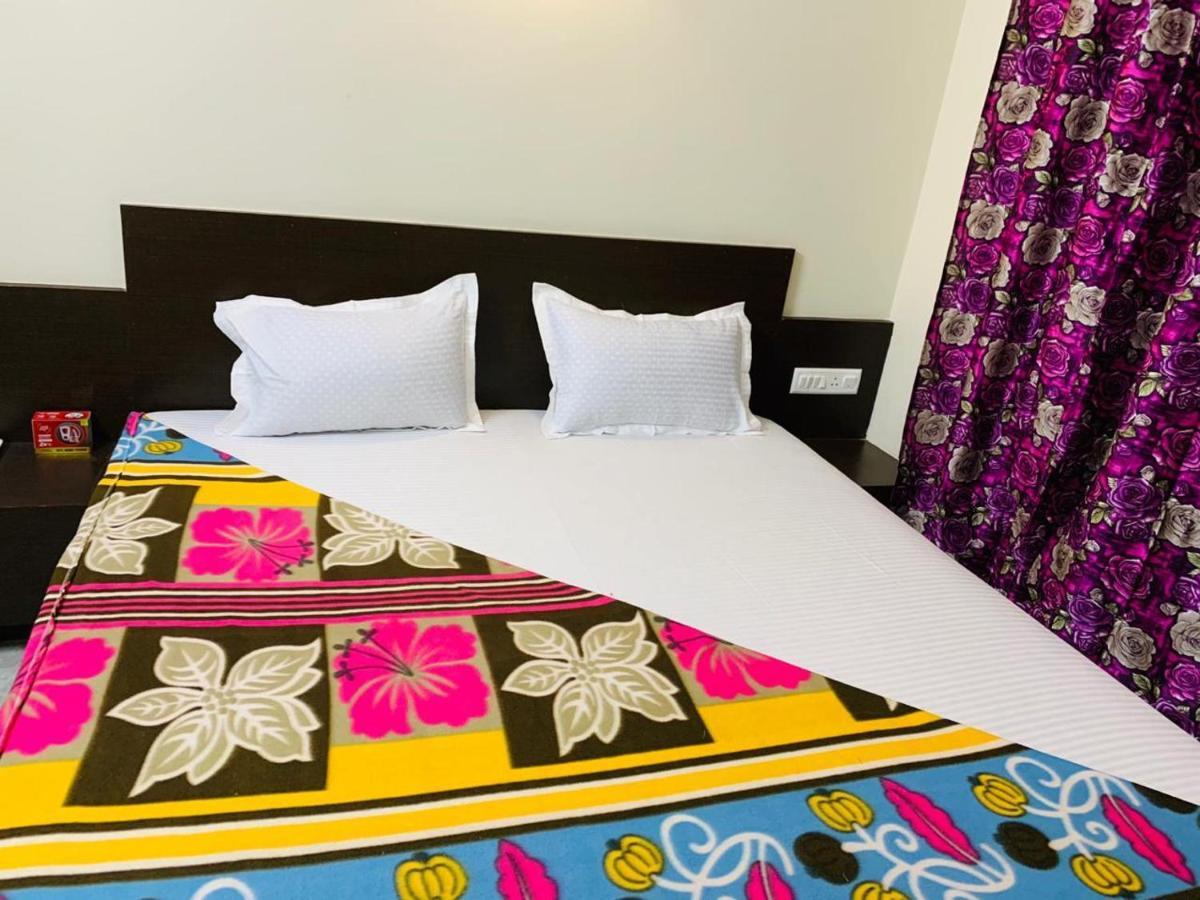 Strategic Inn Puri Bagian luar foto