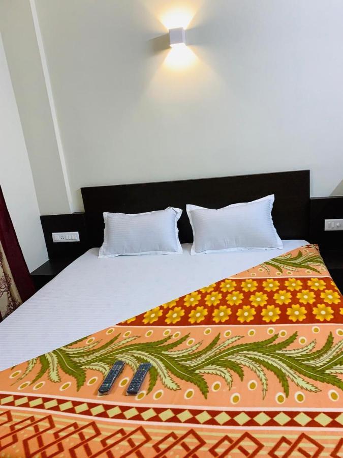 Strategic Inn Puri Bagian luar foto